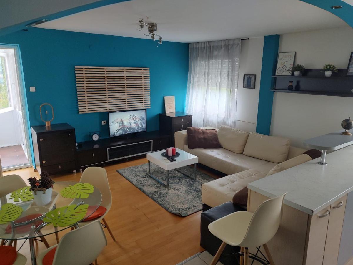 Studio Apartman Karler Karlovac Extérieur photo